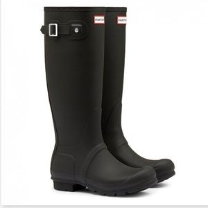 Hunter Original Adjustable Black Mat Boots- great condition original box